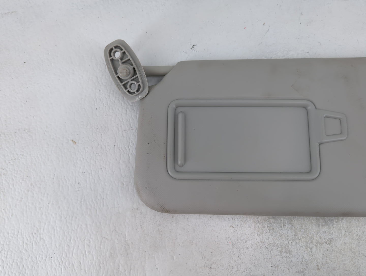 2020-2021 Kia Soul Sun Visor Shade Replacement Driver Left Mirror Fits Fits 2020 2021 OEM Used Auto Parts - Oemusedautoparts