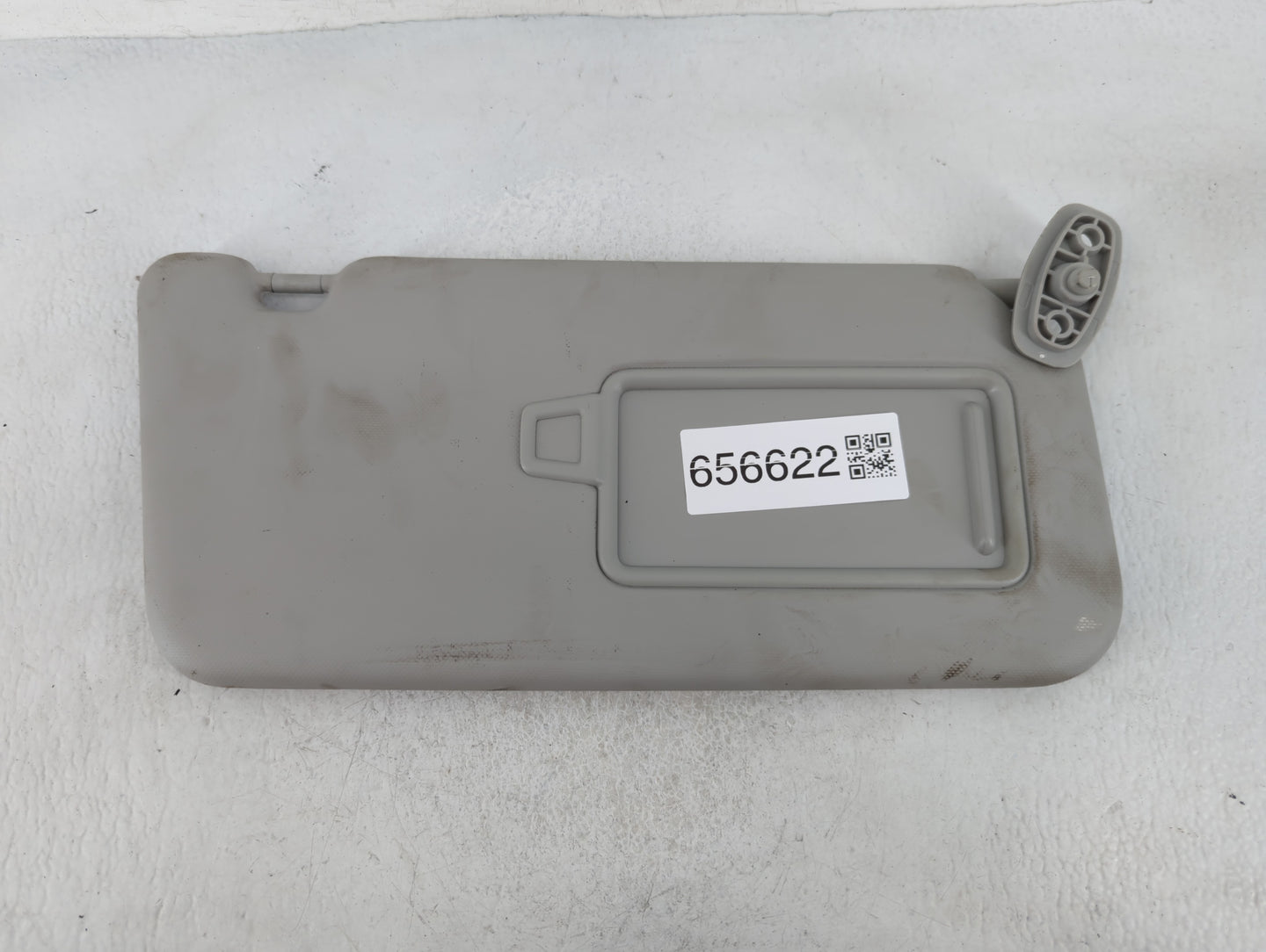 2020-2021 Kia Soul Sun Visor Shade Replacement Passenger Right Mirror Fits Fits 2020 2021 OEM Used Auto Parts - Oemusedautop