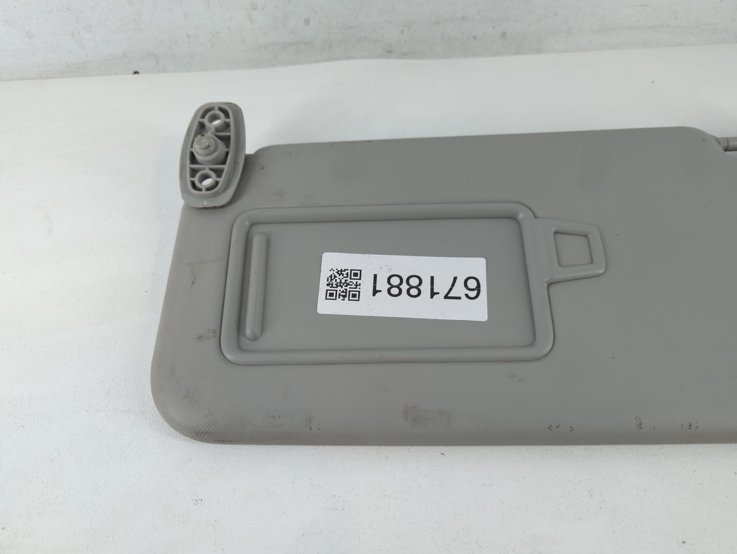 2020-2021 Kia Soul Sun Visor Shade Replacement Driver Left Mirror Fits Fits 2020 2021 OEM Used Auto Parts - Oemusedautoparts