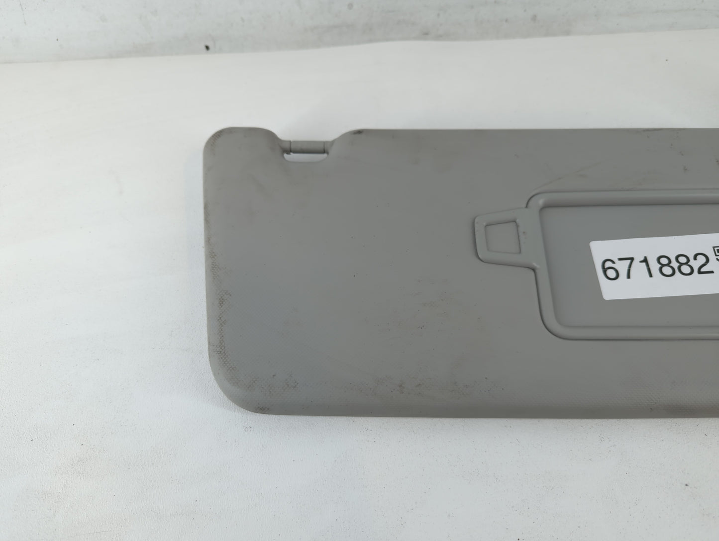2020-2021 Kia Soul Sun Visor Shade Replacement Passenger Right Mirror Fits Fits 2020 2021 OEM Used Auto Parts - Oemusedautop