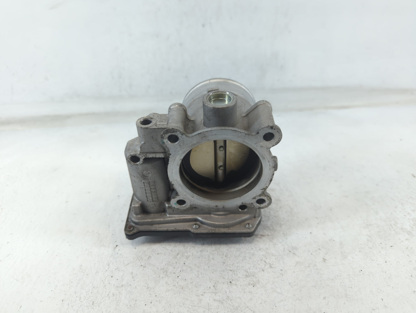 2020-2021 Kia Soul Throttle Body P/N:35100-2E410 Fits Fits 2020 2021 2022 OEM Used Auto Parts - Oemusedautoparts1.com