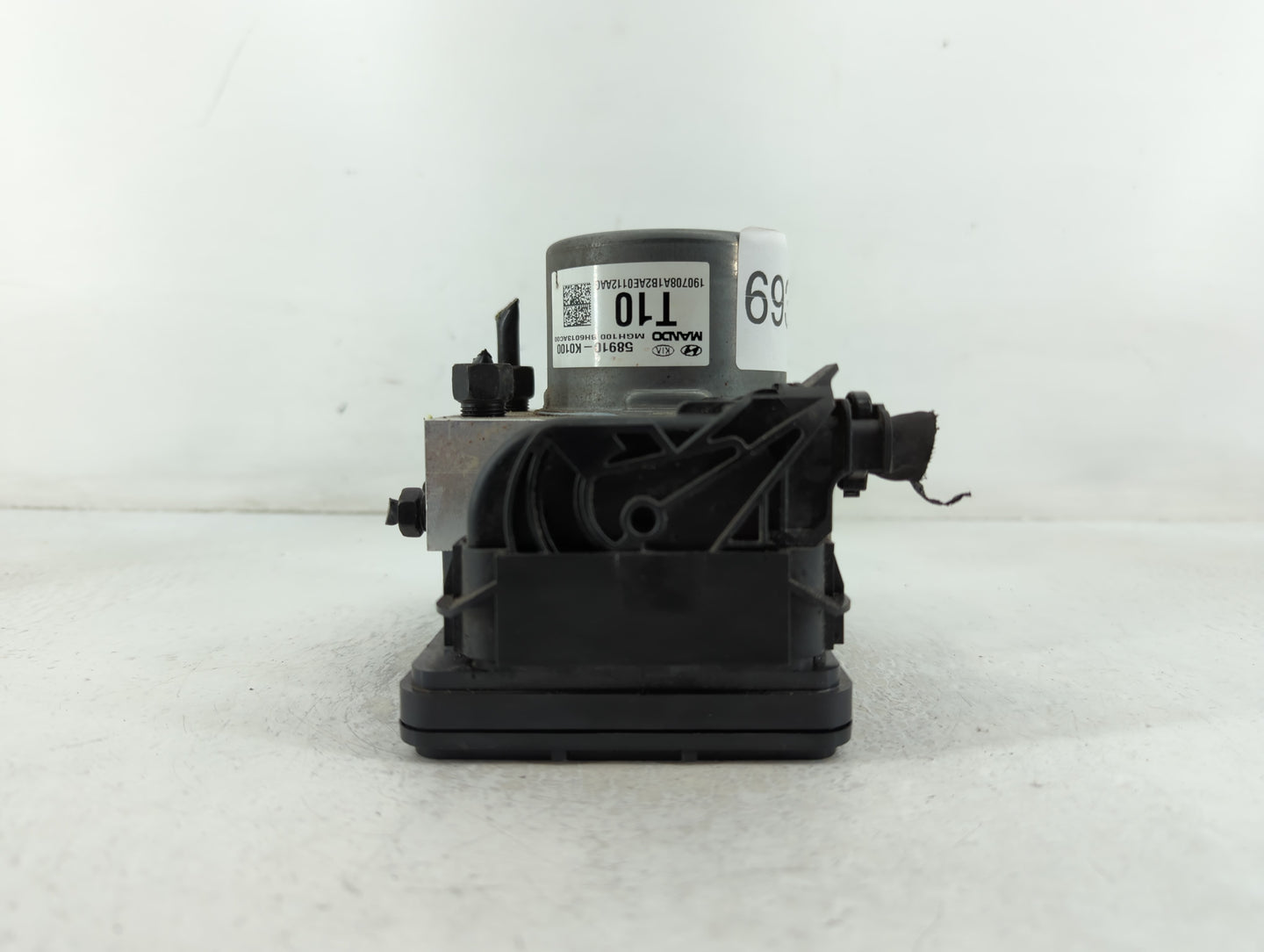 2020-2021 Kia Soul ABS Pump Control Module Replacement P/N:58910-K0100 Fits Fits 2020 2021 OEM Used Auto Parts - Oemusedauto