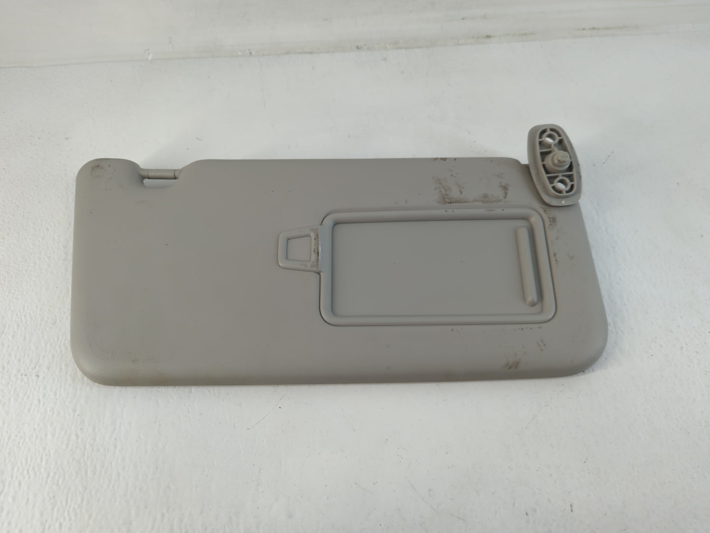 2020-2021 Kia Soul Sun Visor Shade Replacement Passenger Right Mirror Fits Fits 2020 2021 OEM Used Auto Parts - Oemusedautop