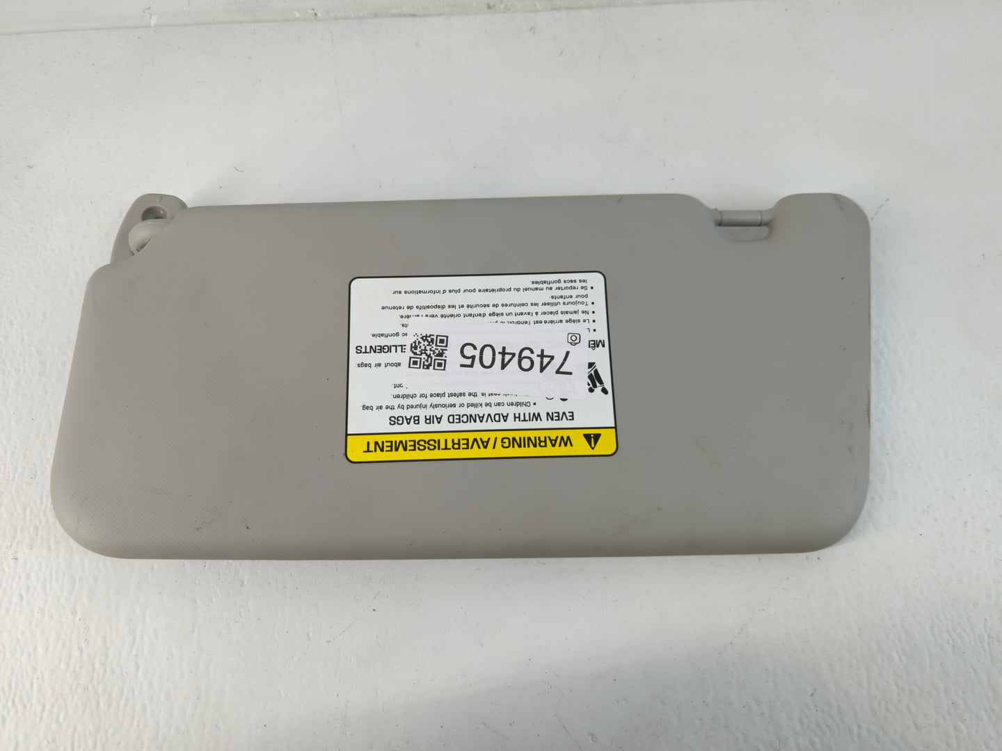 2020-2021 Kia Soul Sun Visor Shade Replacement Passenger Right Mirror Fits Fits 2020 2021 OEM Used Auto Parts - Oemusedautop