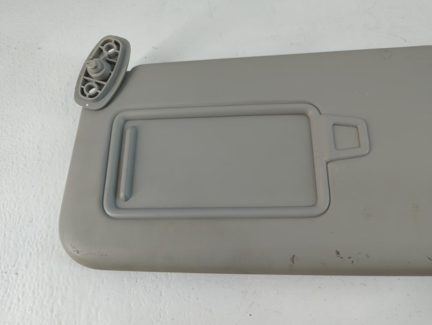 2020-2021 Kia Soul Sun Visor Shade Replacement Driver Left Mirror Fits Fits 2020 2021 OEM Used Auto Parts - Oemusedautoparts