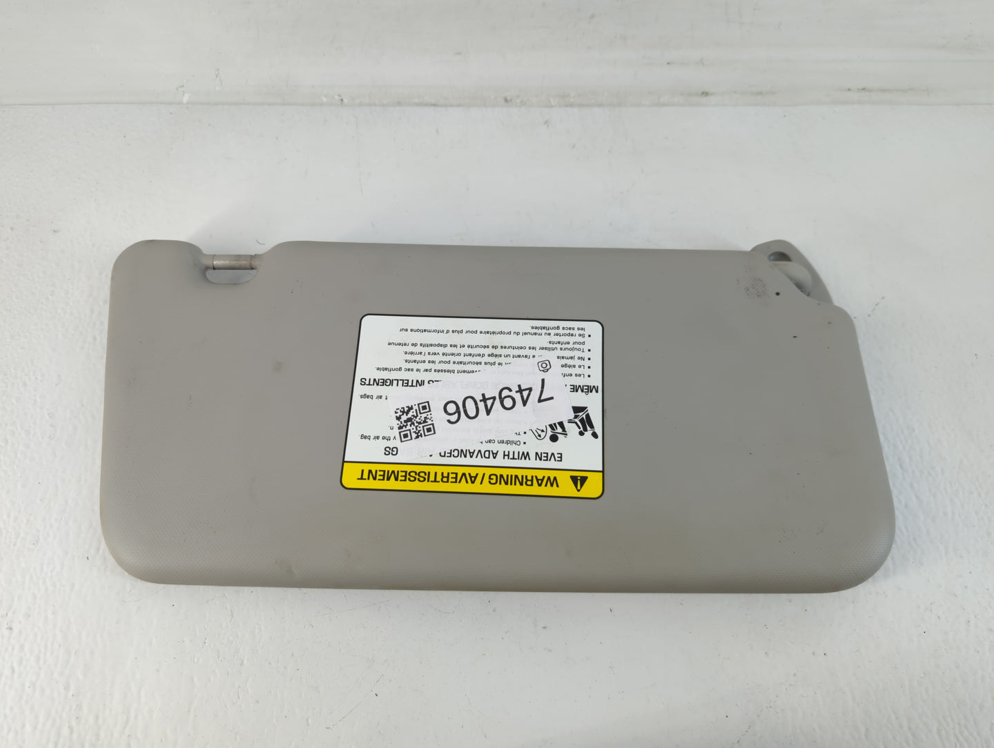 2020-2021 Kia Soul Sun Visor Shade Replacement Driver Left Mirror Fits Fits 2020 2021 OEM Used Auto Parts - Oemusedautoparts