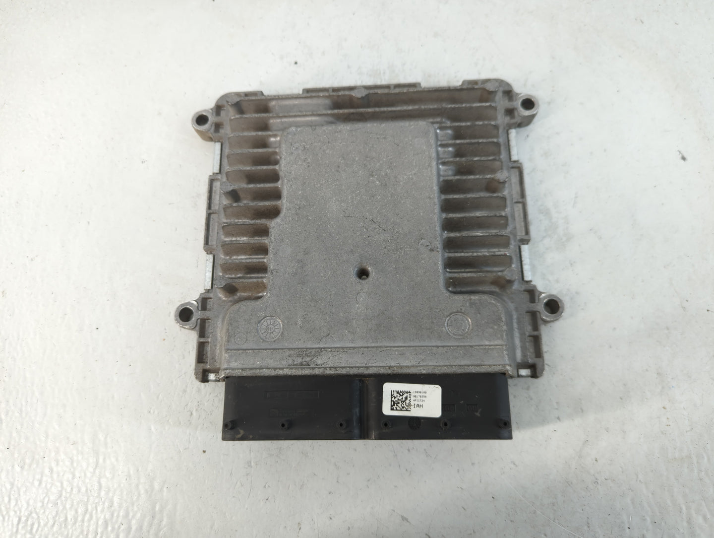 2020-2021 Kia Soul PCM Engine Control Computer ECU ECM PCU OEM P/N:39173-2ELC0 39172-2ELC0 Fits Fits 2020 2021 OEM Used Auto