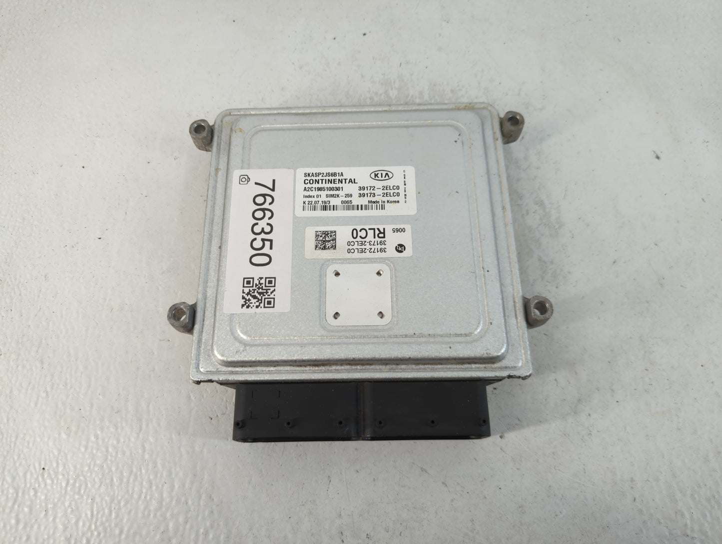 2020-2021 Kia Soul PCM Engine Control Computer ECU ECM PCU OEM P/N:39172-2ELC0 Fits Fits 2020 2021 OEM Used Auto Parts - Oem