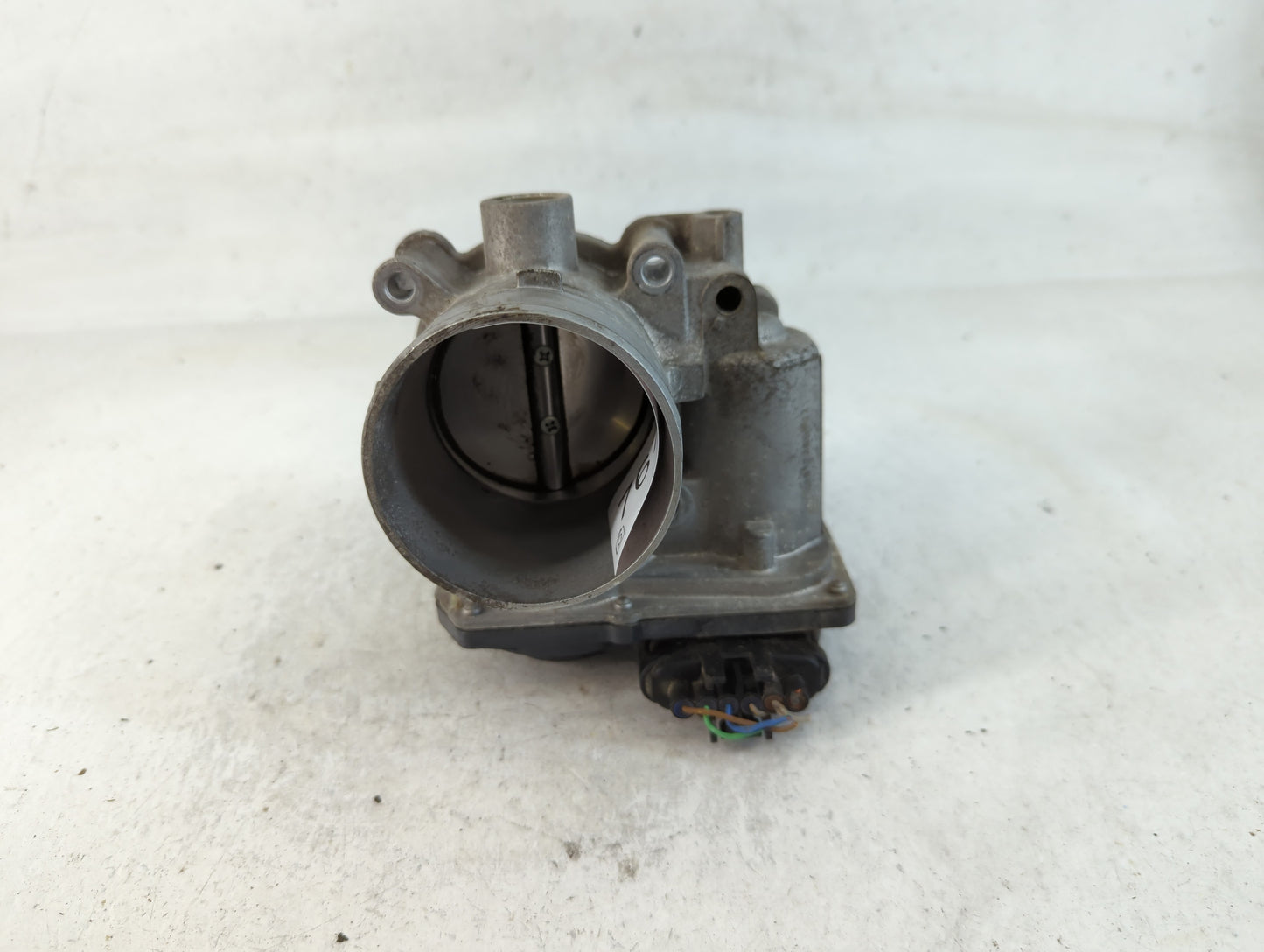 2020-2021 Kia Soul Throttle Body P/N:35100-2E410 Fits Fits 2020 2021 2022 OEM Used Auto Parts - Oemusedautoparts1.com