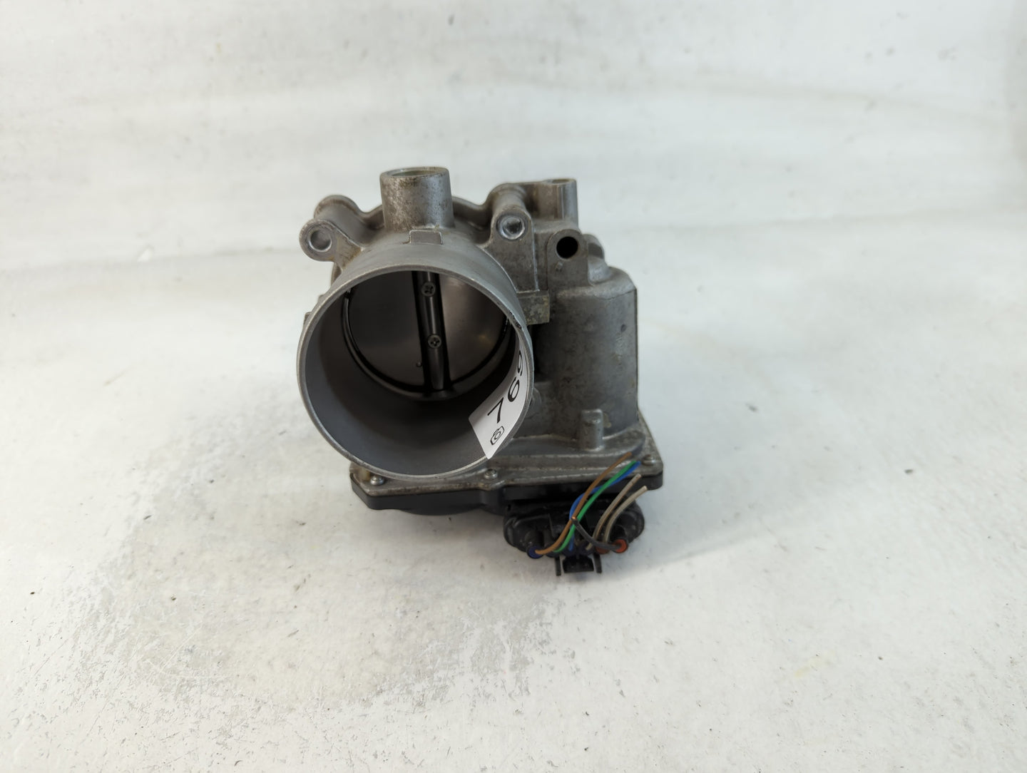 2020-2021 Kia Soul Throttle Body P/N:35100-2E410 Fits Fits 2020 2021 2022 OEM Used Auto Parts - Oemusedautoparts1.com