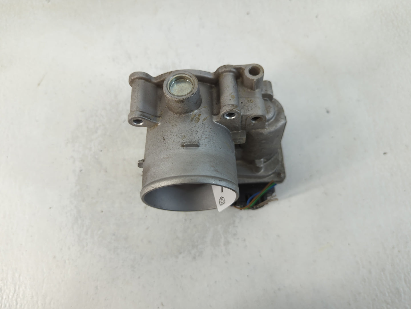 2020-2021 Kia Soul Throttle Body P/N:35100-2E410 Fits Fits 2020 2021 2022 OEM Used Auto Parts - Oemusedautoparts1.com