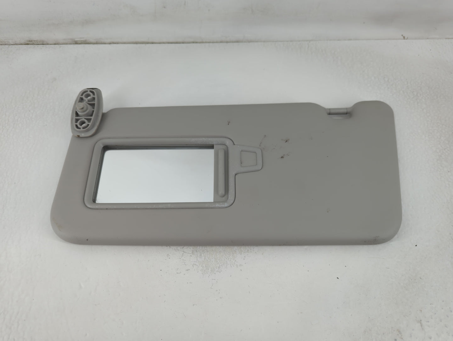2020-2021 Kia Soul Sun Visor Shade Replacement Passenger Right Mirror Fits Fits 2020 2021 OEM Used Auto Parts - Oemusedautop
