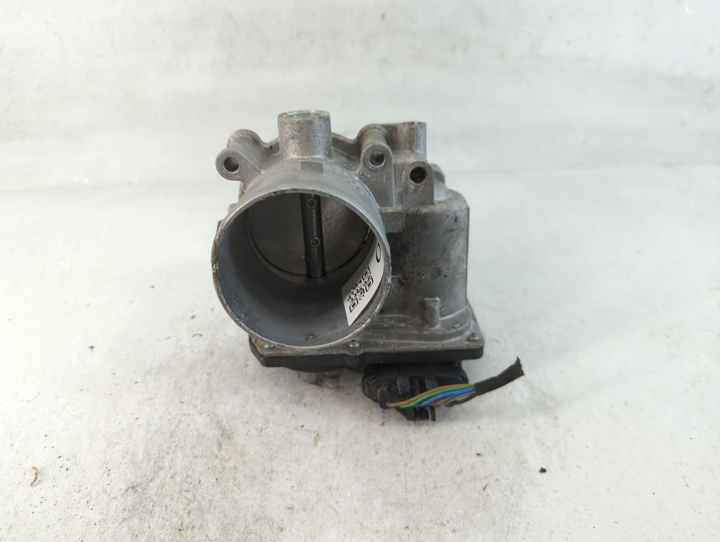2020-2021 Kia Soul Throttle Body P/N:35100-2E410 Fits Fits 2020 2021 2022 OEM Used Auto Parts - Oemusedautoparts1.com
