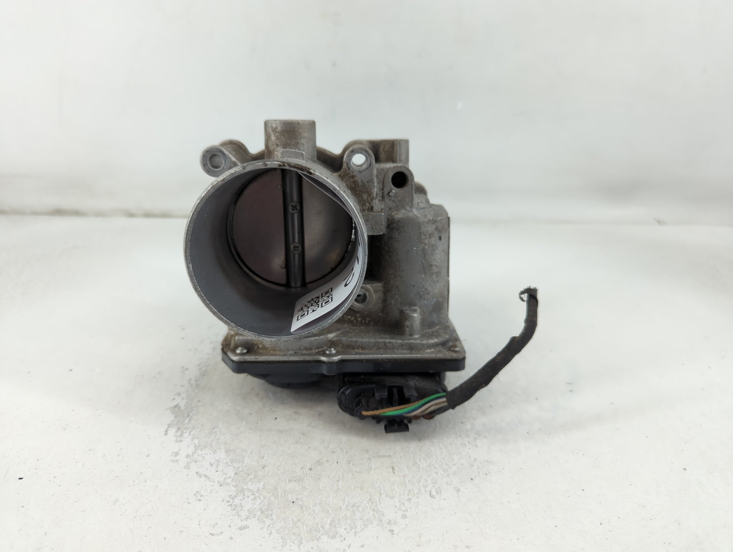 2020-2021 Kia Soul Throttle Body P/N:35100-2E410 Fits Fits 2020 2021 2022 OEM Used Auto Parts - Oemusedautoparts1.com