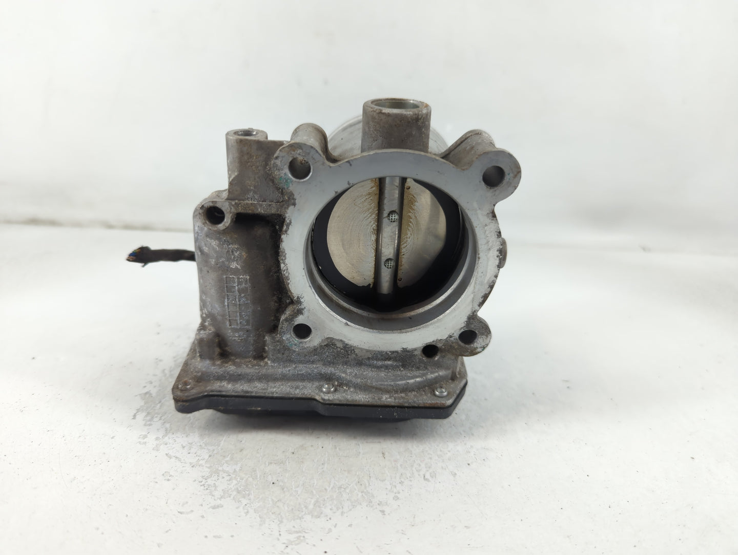2020-2021 Kia Soul Throttle Body P/N:35100-2E410 Fits Fits 2020 2021 2022 OEM Used Auto Parts - Oemusedautoparts1.com