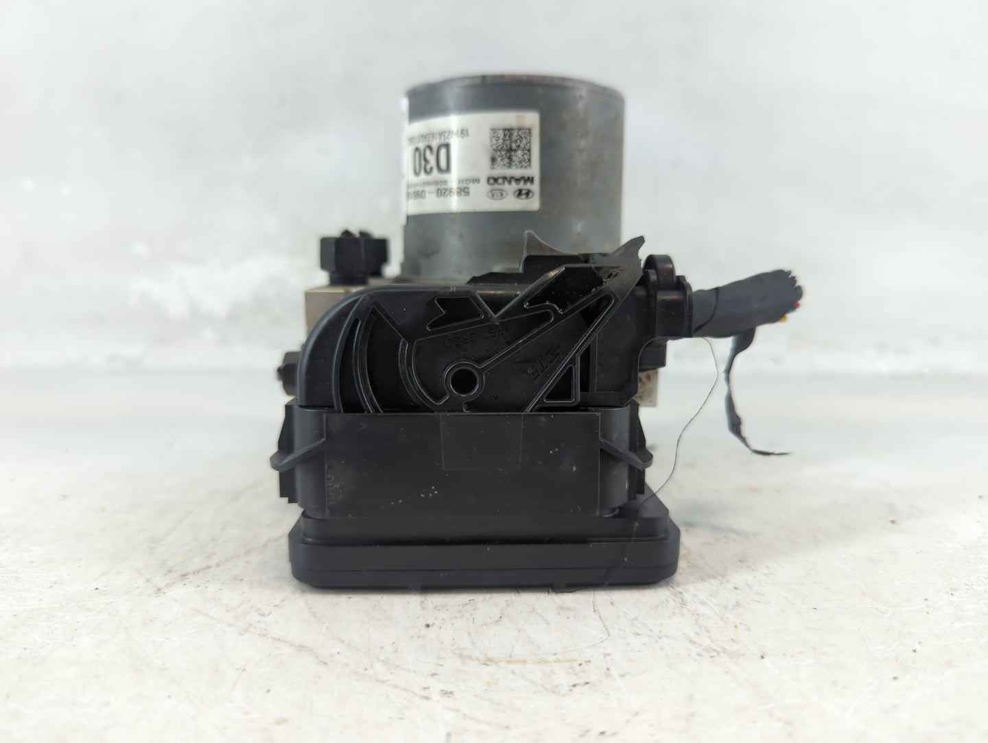 2020-2021 Kia Sportage ABS Pump Control Module Replacement P/N:58920-D9510 Fits Fits 2020 2021 OEM Used Auto Parts - Oemused