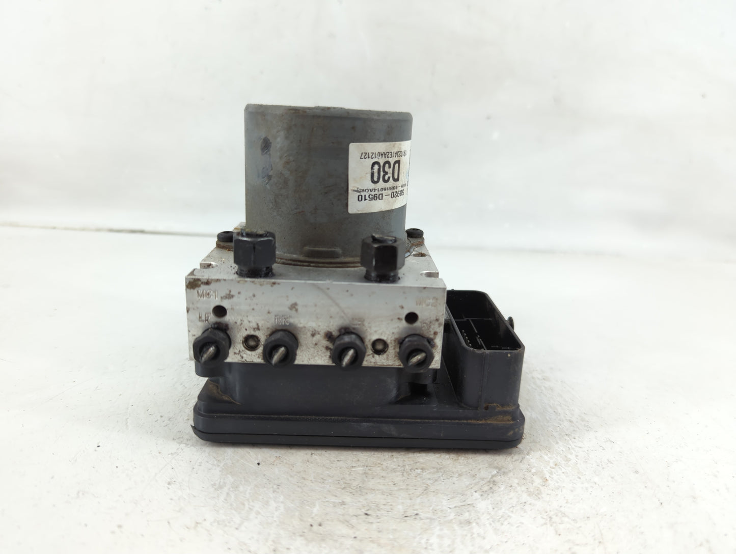 2020-2021 Kia Sportage ABS Pump Control Module Replacement P/N:58920-D9510 Fits Fits 2020 2021 OEM Used Auto Parts - Oemused