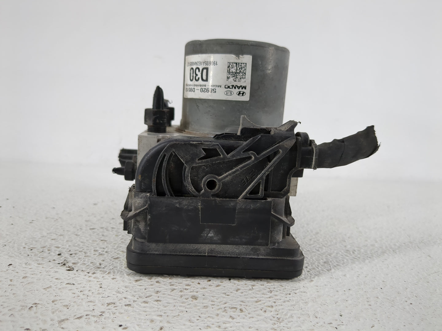 2020-2021 Kia Sportage ABS Pump Control Module Replacement P/N:58920-D9510 Fits Fits 2020 2021 OEM Used Auto Parts - Oemused