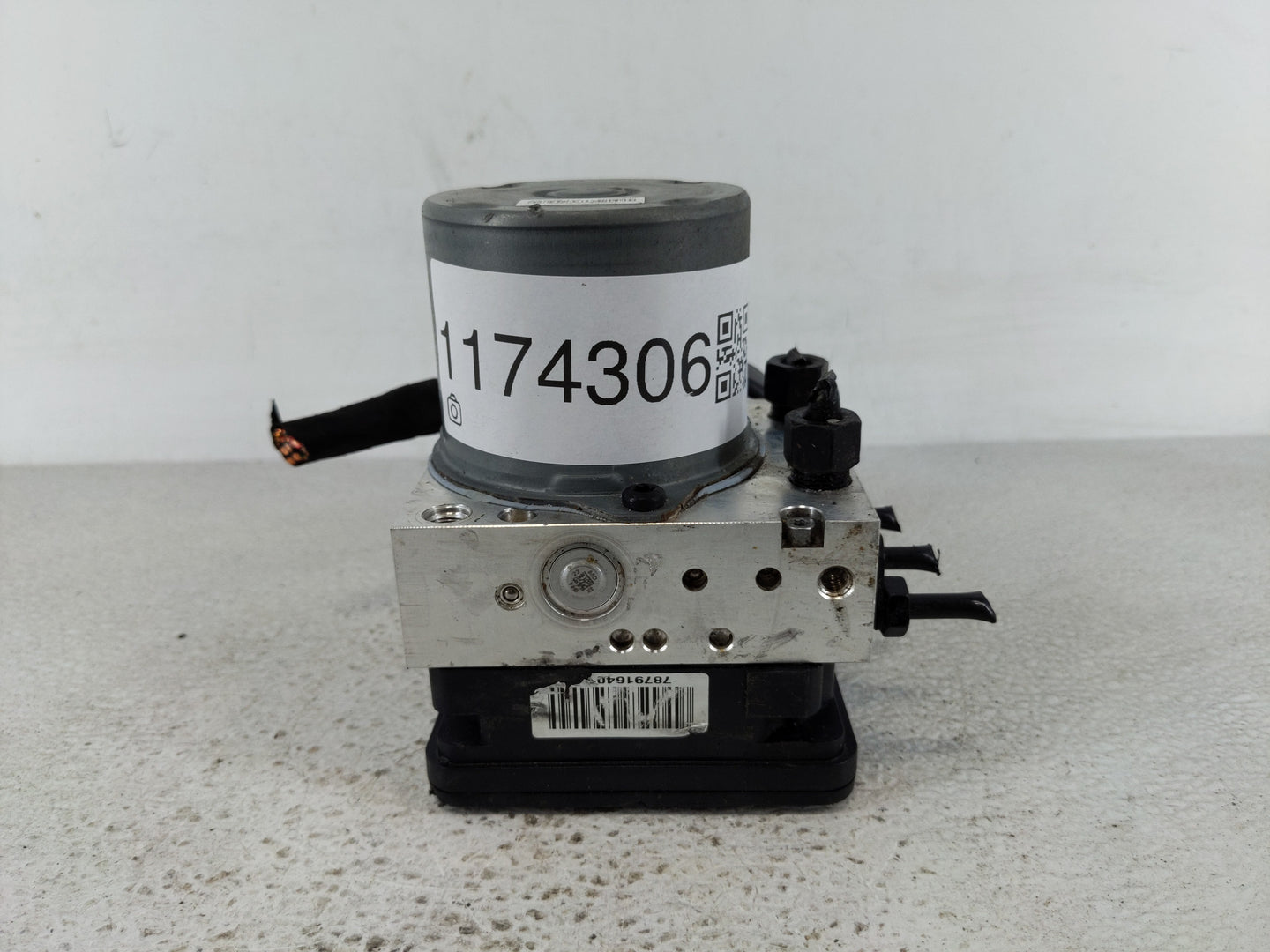 2020-2021 Kia Sportage ABS Pump Control Module Replacement P/N:58920-D9510 Fits Fits 2020 2021 OEM Used Auto Parts - Oemused