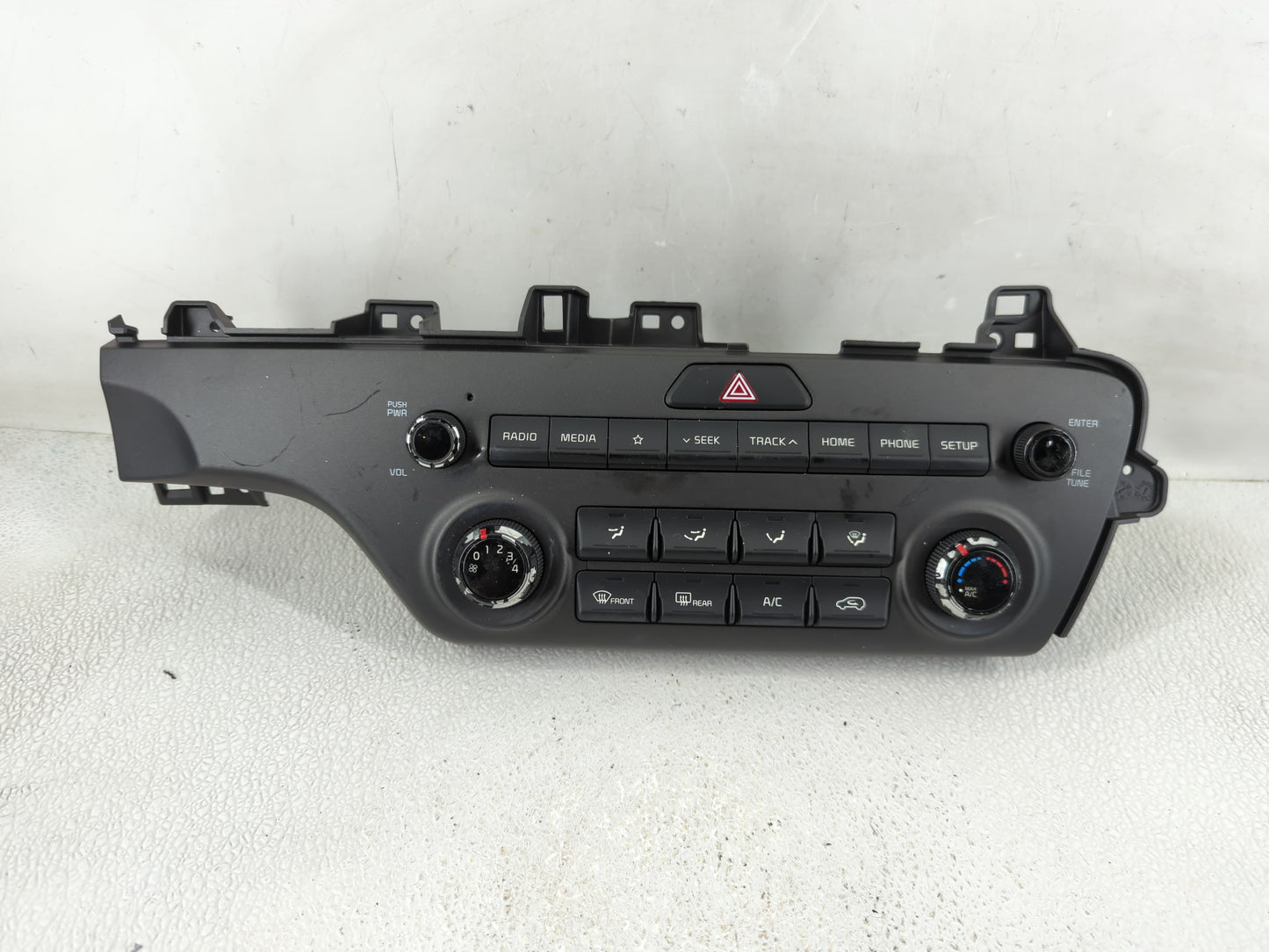2020-2021 Kia Sportage Climate Control Module Temperature AC/Heater Replacement Fits Fits 2020 2021 OEM Used Auto Parts - Oe