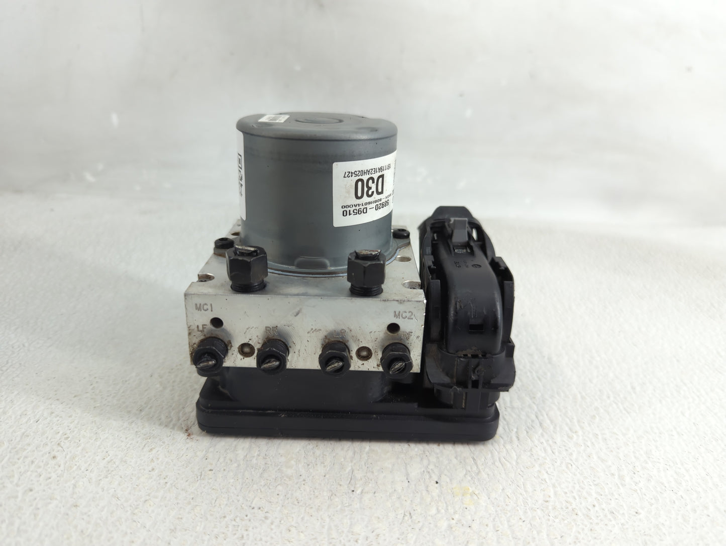 2020-2021 Kia Sportage ABS Pump Control Module Replacement P/N:58920-D9510 Fits Fits 2020 2021 OEM Used Auto Parts - Oemused