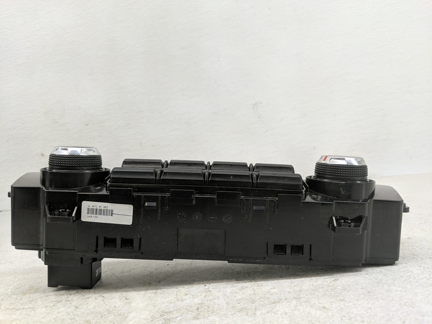 2020-2021 Kia Sportage Climate Control Module Temperature AC/Heater Replacement P/N:97250-D9FB0AK5 Fits Fits 2020 2021 OEM U