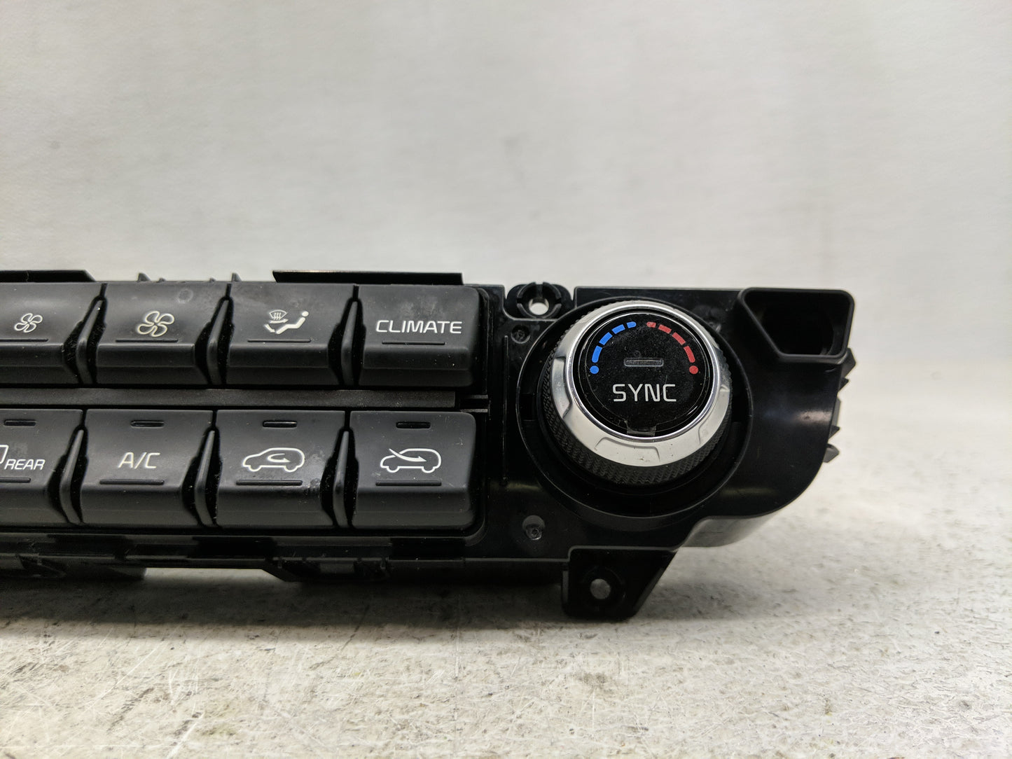 2020-2021 Kia Sportage Climate Control Module Temperature AC/Heater Replacement P/N:97250D9CC0AK5 Fits Fits 2020 2021 OEM Us