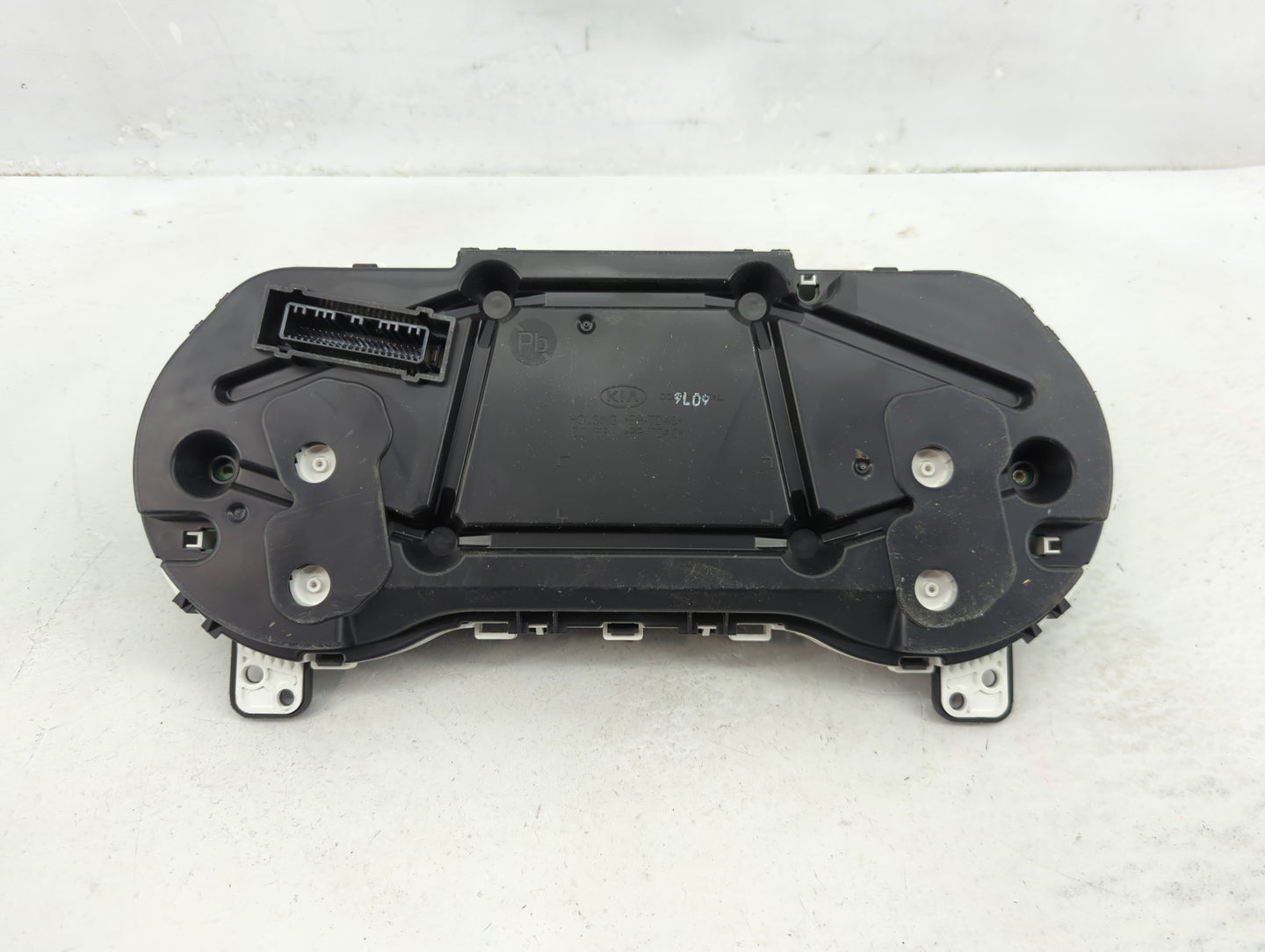 2020-2021 Kia Sportage Instrument Cluster Speedometer Gauges Fits Fits 2020 2021 OEM Used Auto Parts - Oemusedautoparts1.com