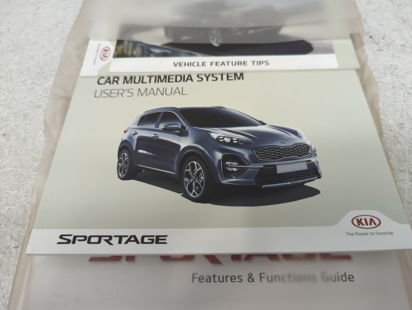 2020 Kia Sportage Owners Manual Book Guide P/N:LD9O-EU97E OEM Used Auto Parts - Oemusedautoparts1.com