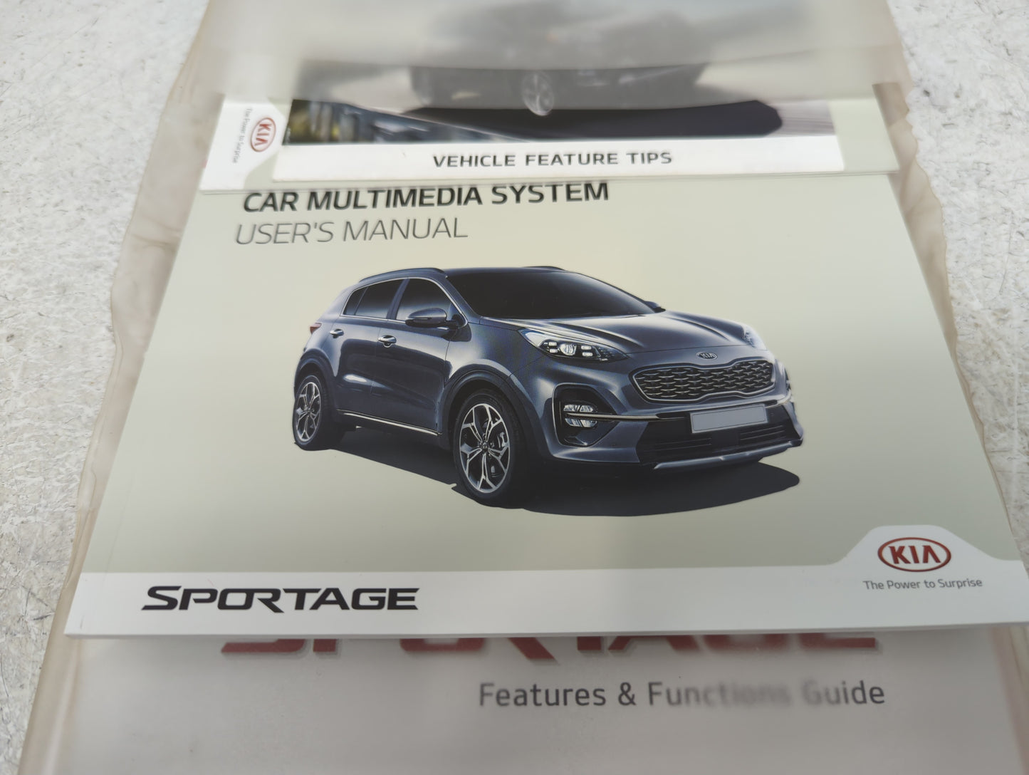 2020 Kia Sportage Owners Manual Book Guide P/N:LD9O-EU97E OEM Used Auto Parts - Oemusedautoparts1.com
