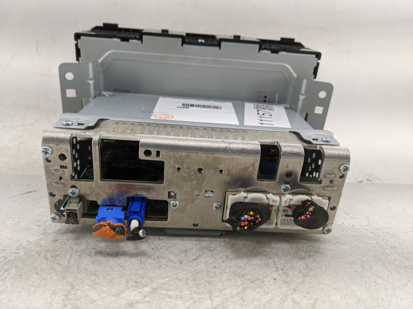 2020-2021 Kia Sportage Radio AM FM Cd Player Receiver Replacement P/N:96160D9220FHV Fits Fits 2020 2021 OEM Used Auto Parts 
