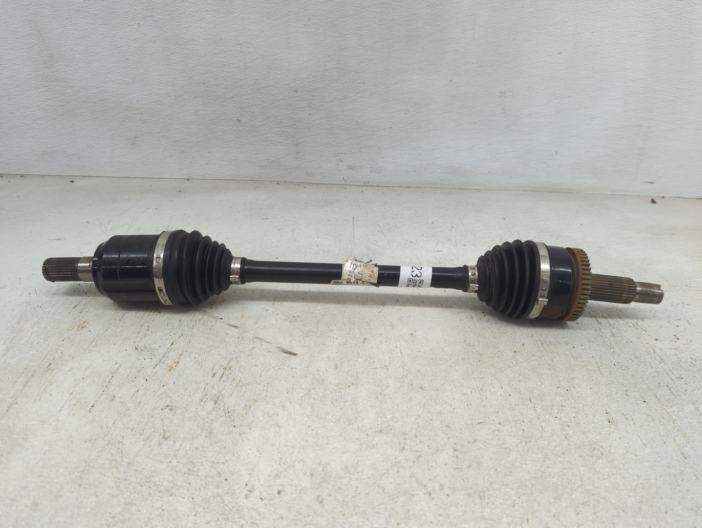 2017-2021 Kia Sportage Axle Shaft Rear Driver Cv C/v - Oemusedautoparts1.com