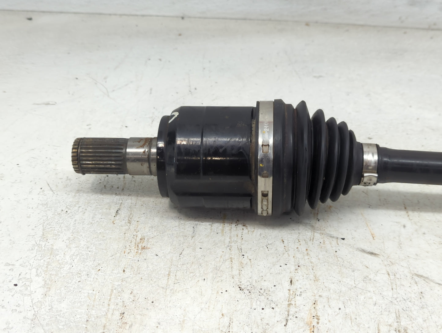 2017-2021 Kia Sportage Axle Shaft Rear Driver Cv C/v - Oemusedautoparts1.com