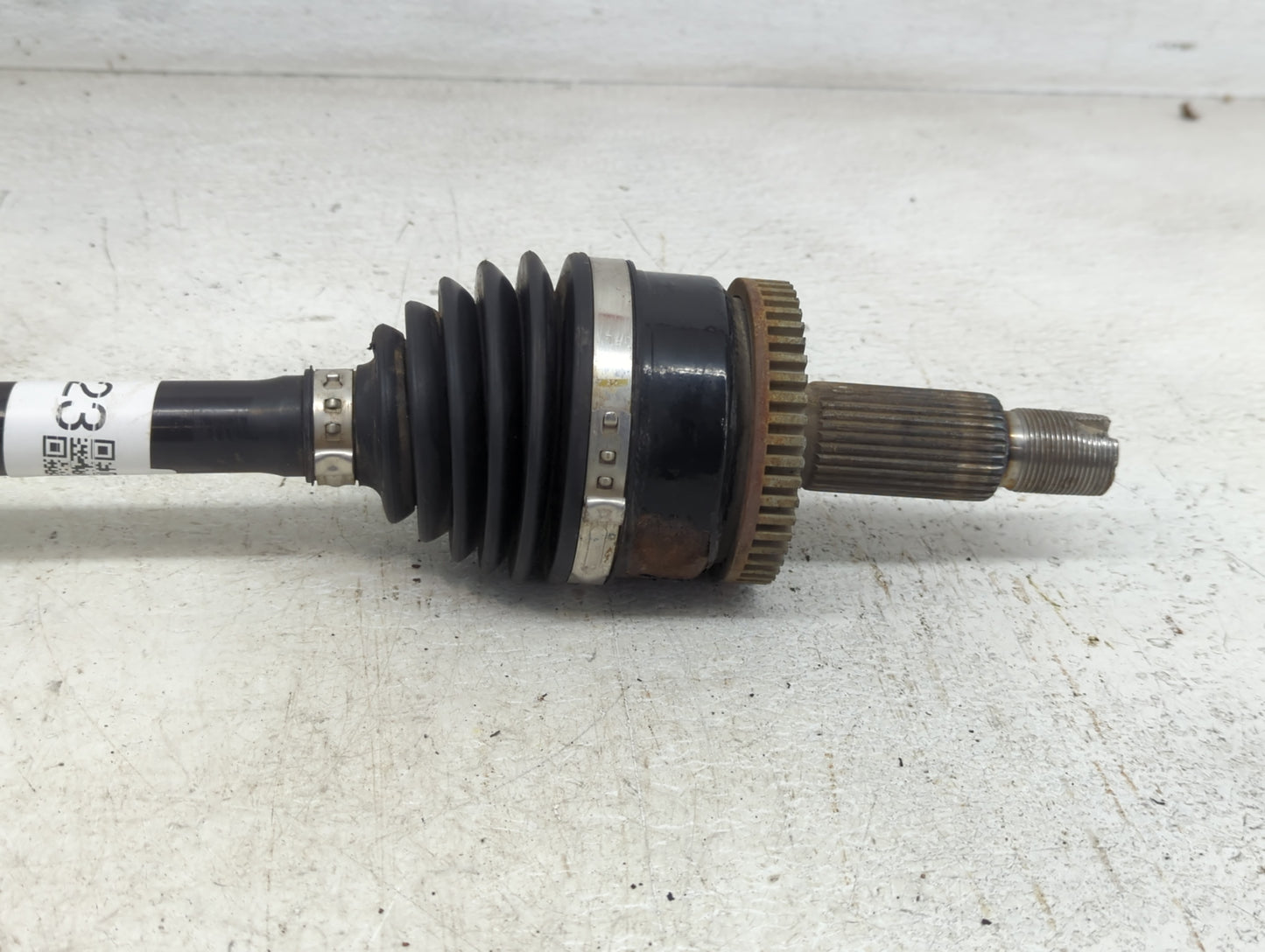 2017-2021 Kia Sportage Axle Shaft Rear Driver Cv C/v - Oemusedautoparts1.com