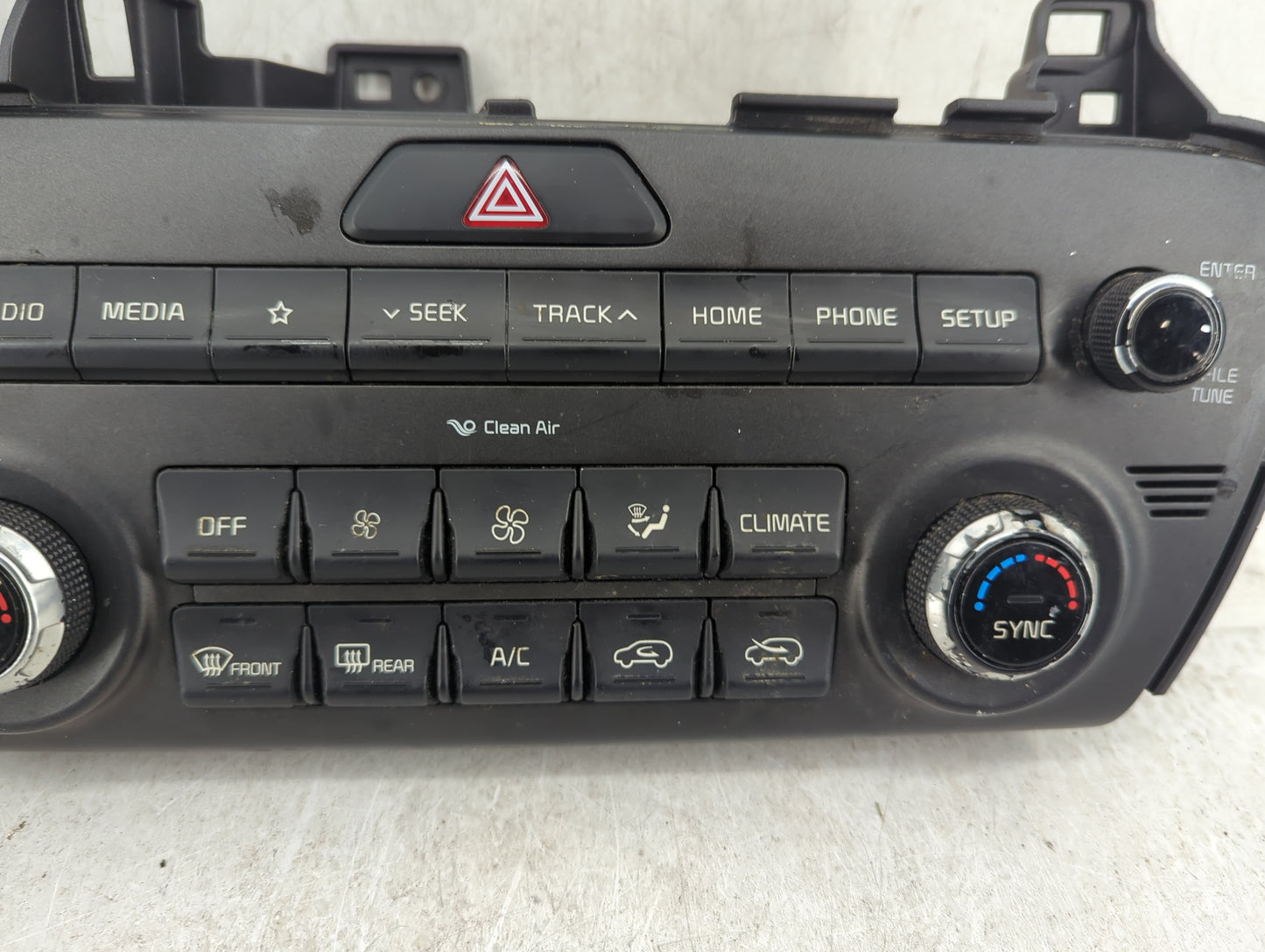 2020-2021 Kia Sportage Climate Control Module Temperature AC/Heater Replacement P/N:97250-D9CC0AK5 97250-D9XXX Fits Fits 202