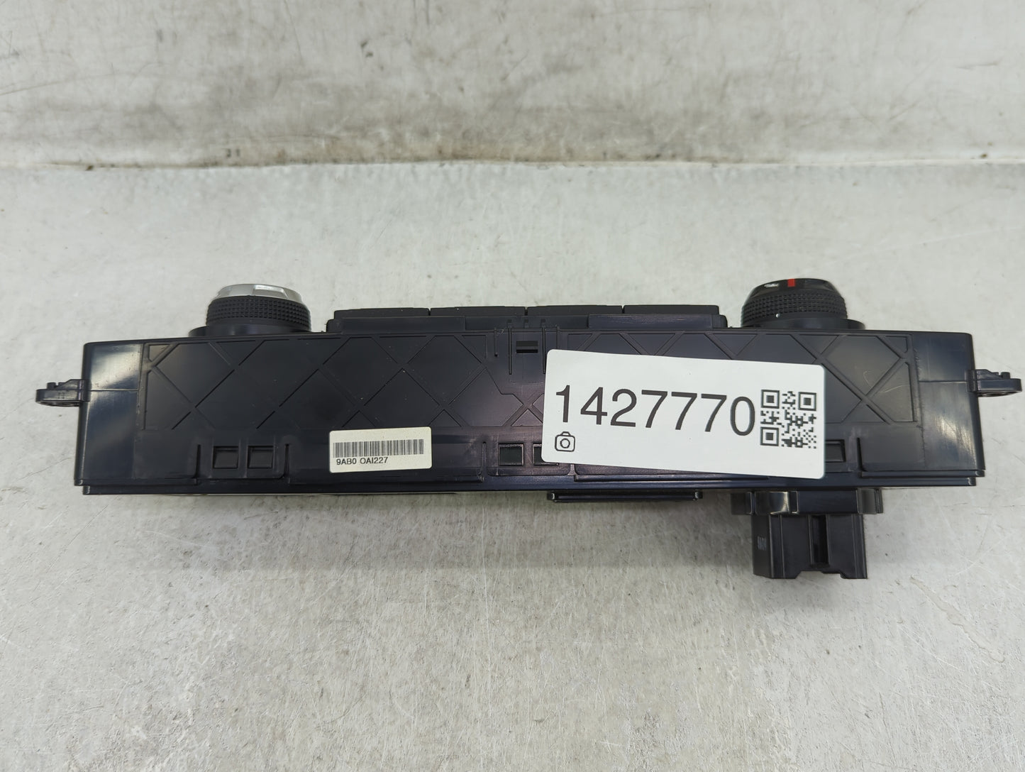 2020-2021 Kia Sportage Ac Heater Climate Control 97250-d9ab0ak5 - Oemusedautoparts1.com
