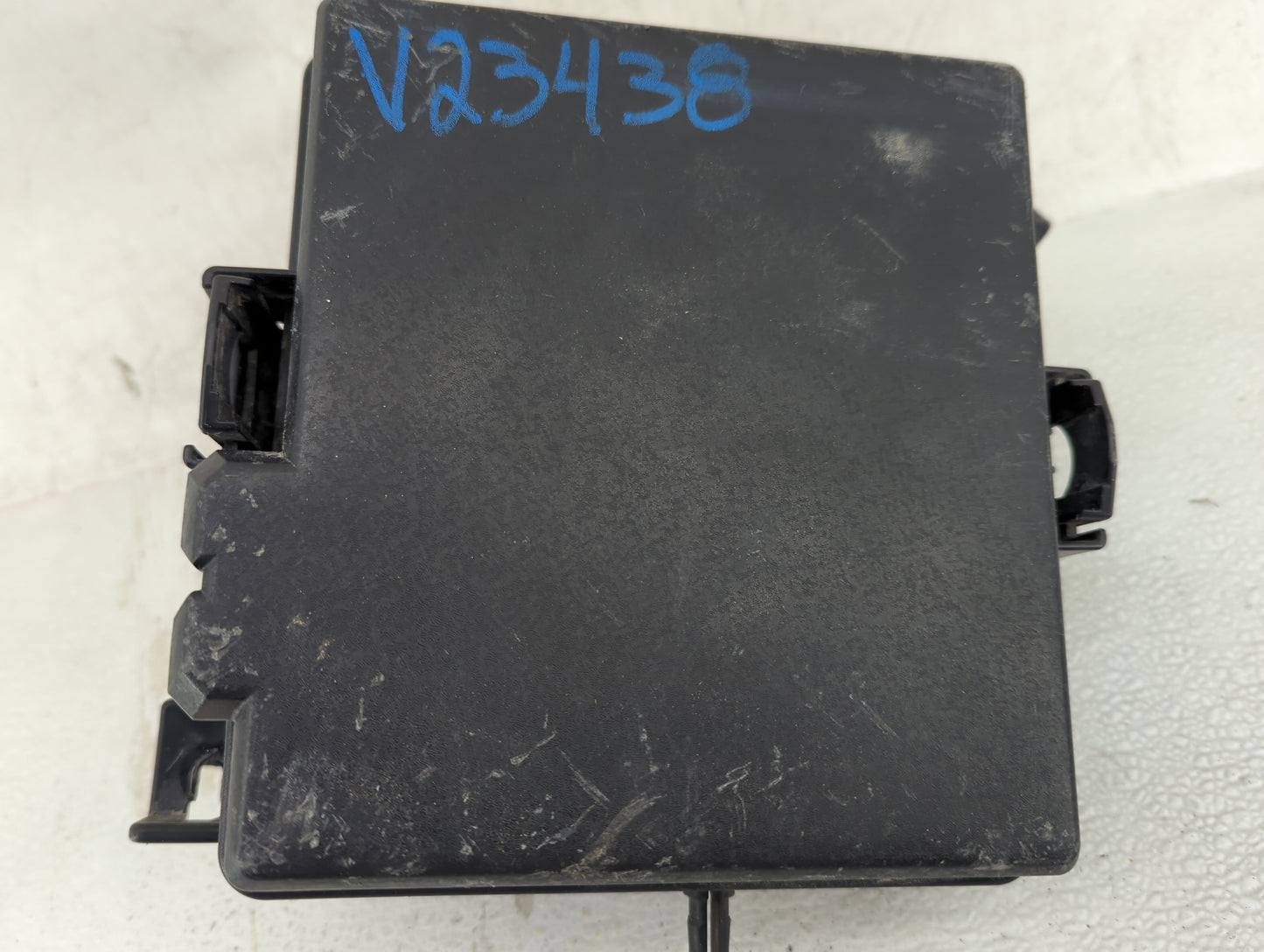 2020-2021 Kia Sportage Fusebox Fuse Box Panel Relay Module P/N:91955-D9A00 91955-D9A00 A RC12 C013 Fits Fits 2020 2021 OEM U