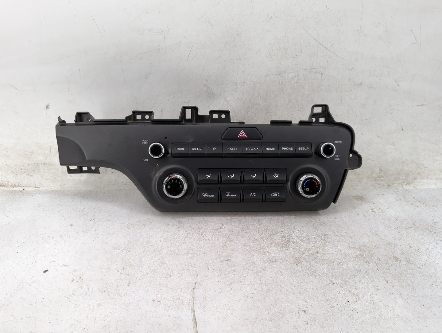 2020-2021 Kia Sportage Climate Control Module Temperature AC/Heater Replacement P/N:97250-D9AB0AK5 Fits Fits 2020 2021 OEM U