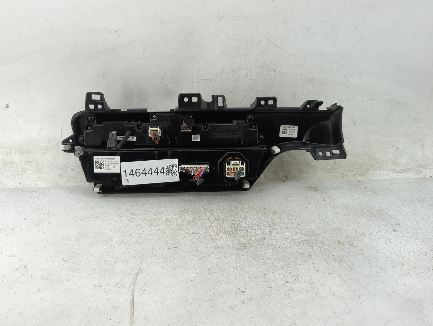 2020-2021 Kia Sportage Climate Control Module Temperature AC/Heater Replacement P/N:97250-D9AB0AK5 Fits Fits 2020 2021 OEM U