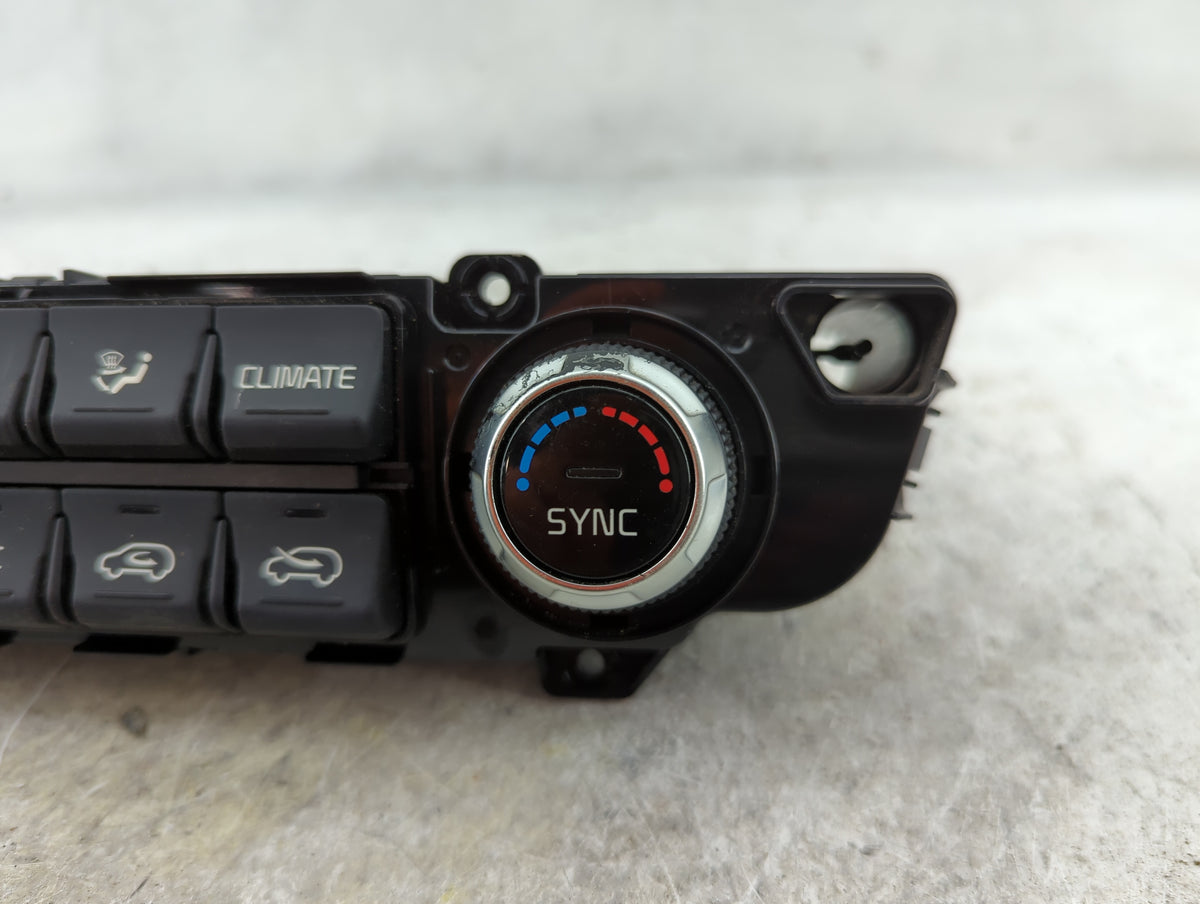 2020-2021 Kia Sportage Climate Control Module Temperature AC/Heater Replacement P/N:97250-D9CC0AK5 97250-D9XXX Fits Fits 202