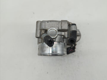 2017-2019 Kia Sportage Throttle Body P/N:35100-2G600 Fits Fits 2015 2016 2017 2018 2019 OEM Used Auto Parts