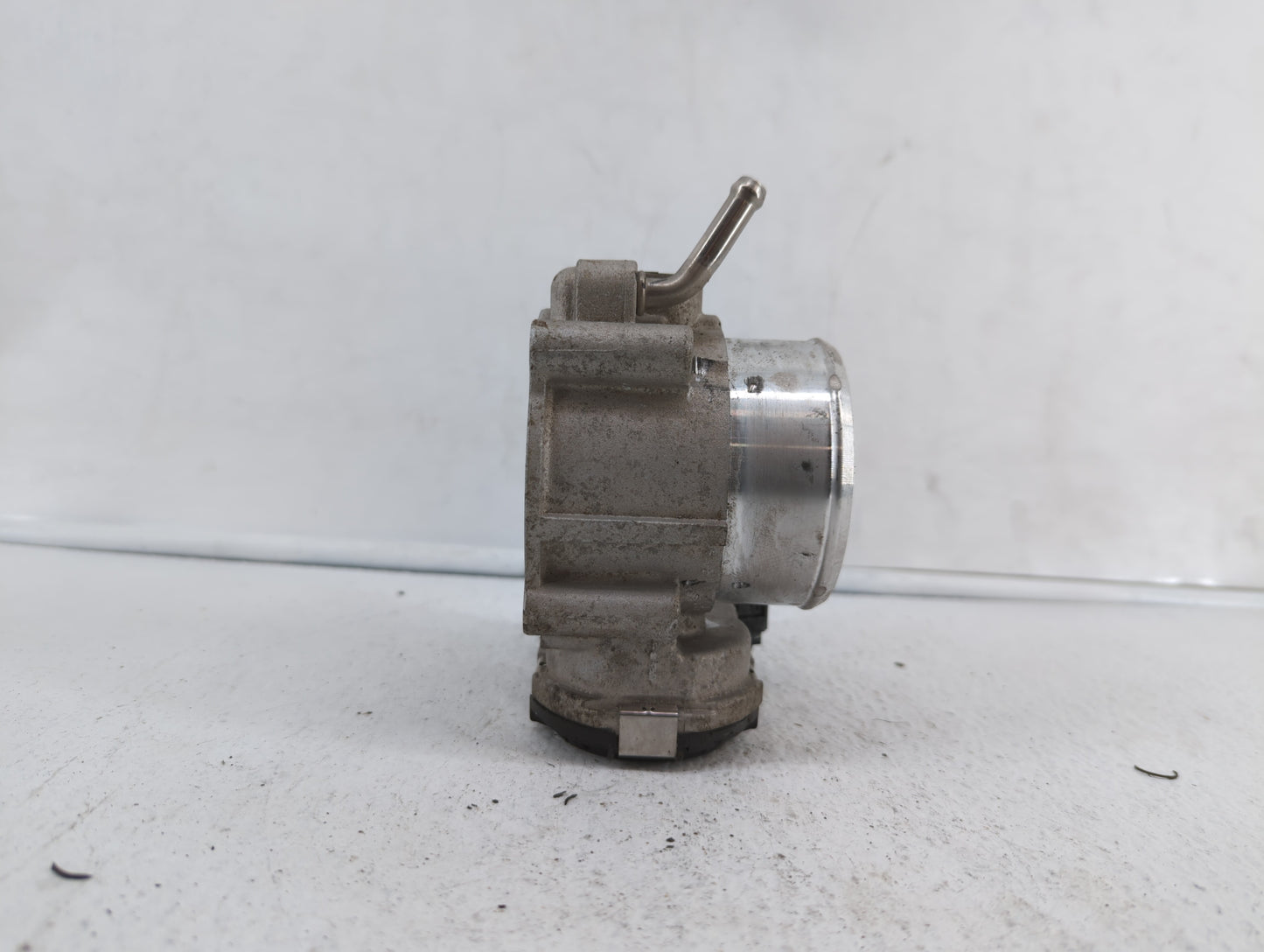 2017-2019 Kia Sportage Throttle Body P/N:0 280 750 618 35100-2G600 Fits Fits 2015 2016 2017 2018 2019 OEM Used Auto Parts - 