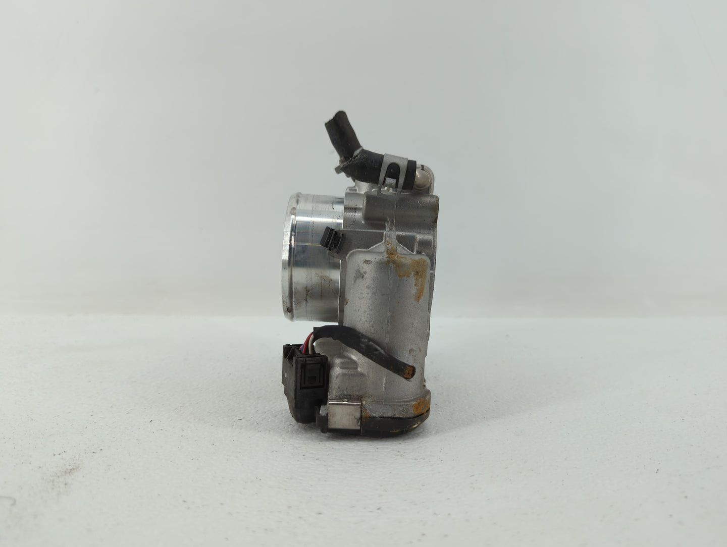 2017-2021 Kia Sportage Throttle Body P/N:0 280 750 618 35100-2G600 Fits Fits 2015 2016 2017 2018 2019 2020 2021 OEM Used Aut