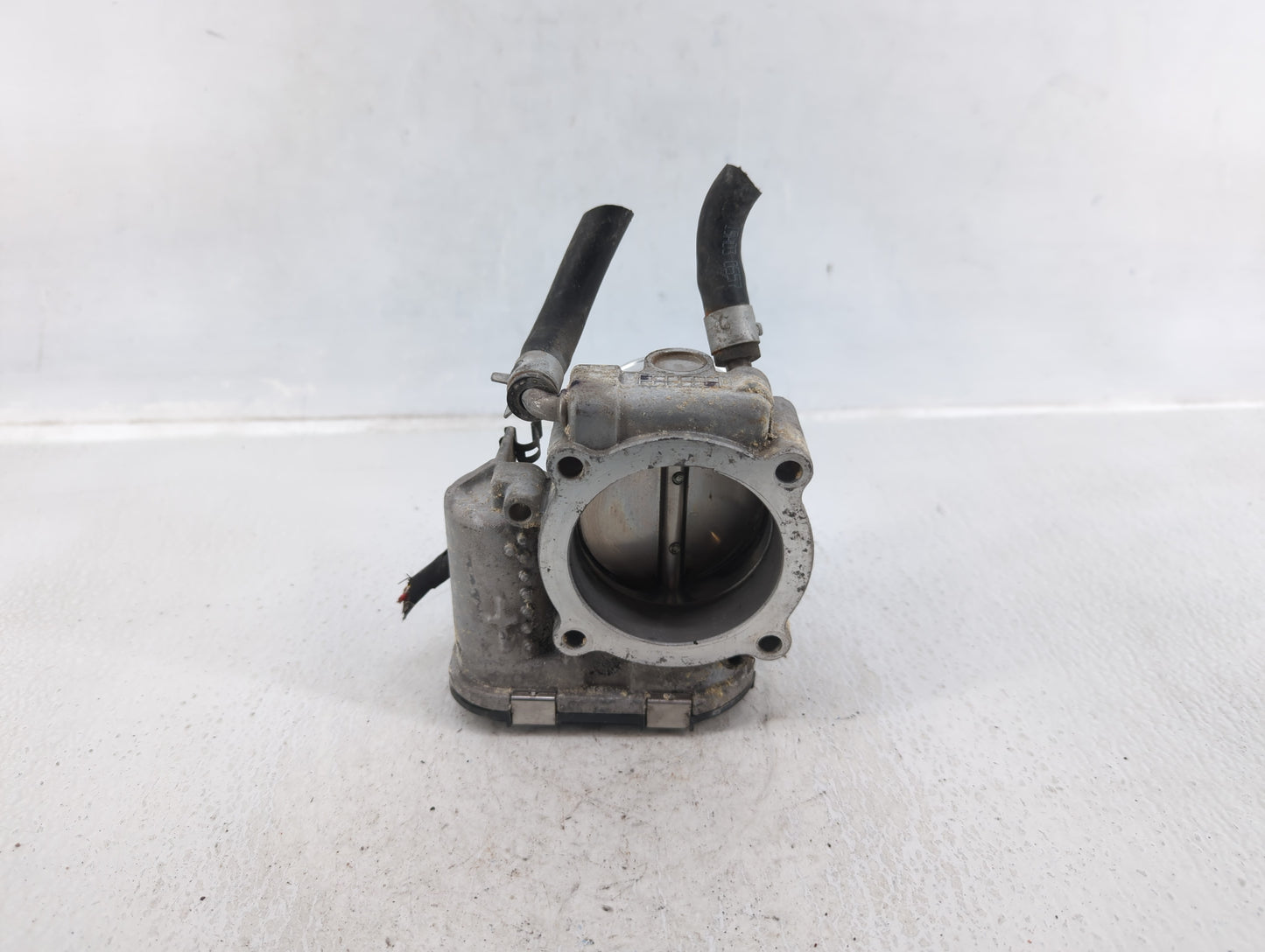 2017-2021 Kia Sportage Throttle Body P/N:35100-2G600 Fits Fits 2015 2016 2017 2018 2019 2020 2021 OEM Used Auto Parts - Oemu