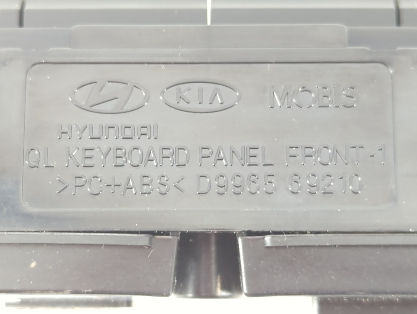 2017-2021 Kia Sportage Radio AM FM Cd Player Receiver Replacement P/N:D9965 69210 Fits Fits 2017 2018 2019 2020 2021 OEM Use