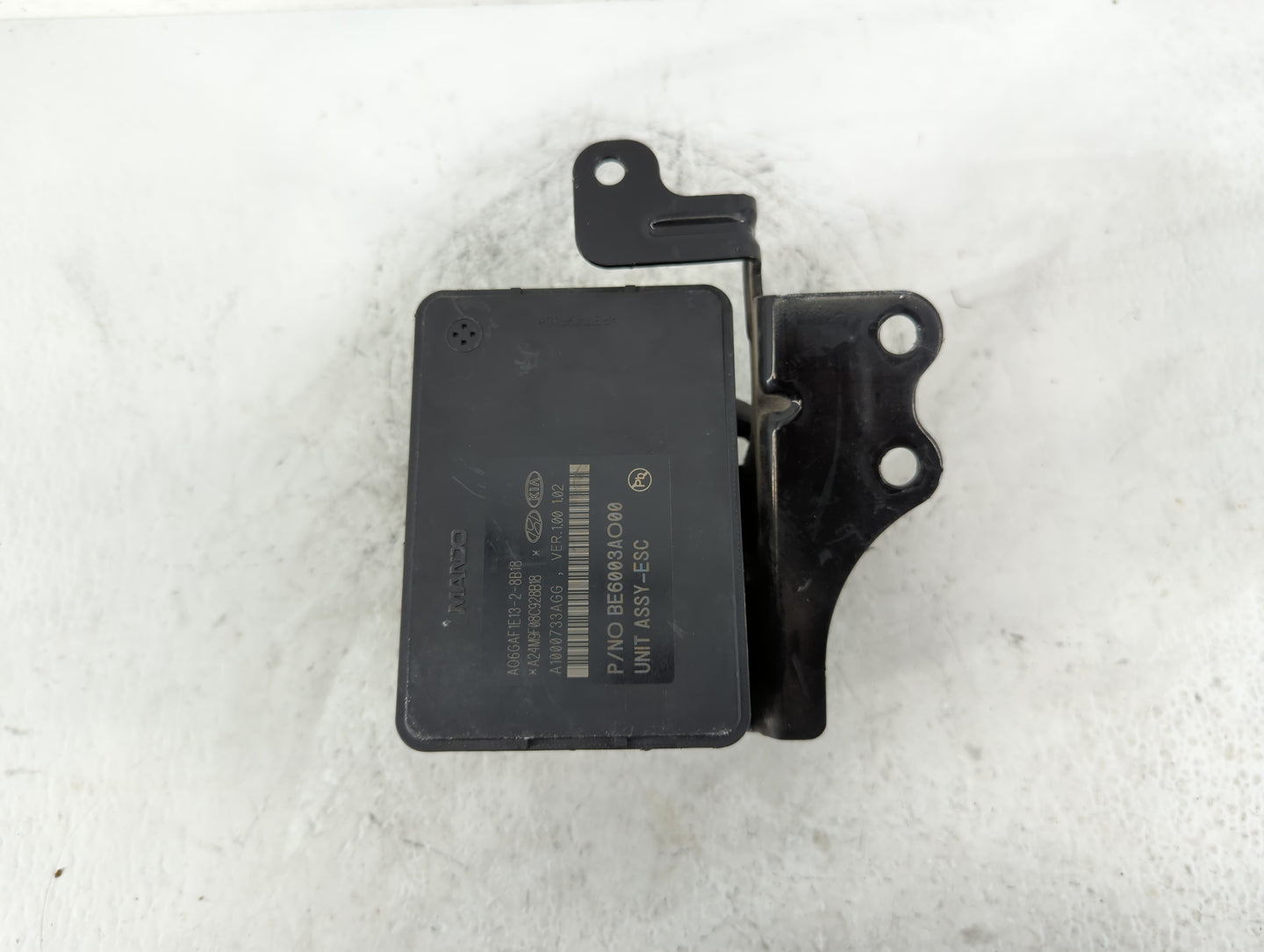2020-2021 Kia Sportage ABS Pump Control Module Replacement P/N:D9510 D30 Fits Fits 2020 2021 OEM Used Auto Parts - Oemusedau