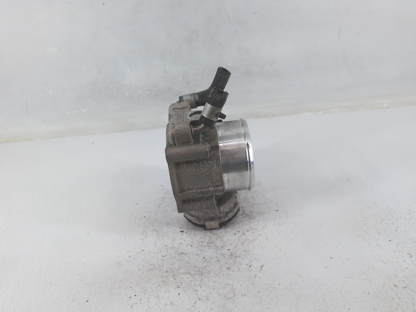 2017-2021 Kia Sportage Throttle Body P/N:35100-2G600 Fits Fits 2015 2016 2017 2018 2019 2020 2021 OEM Used Auto Parts - Oemu