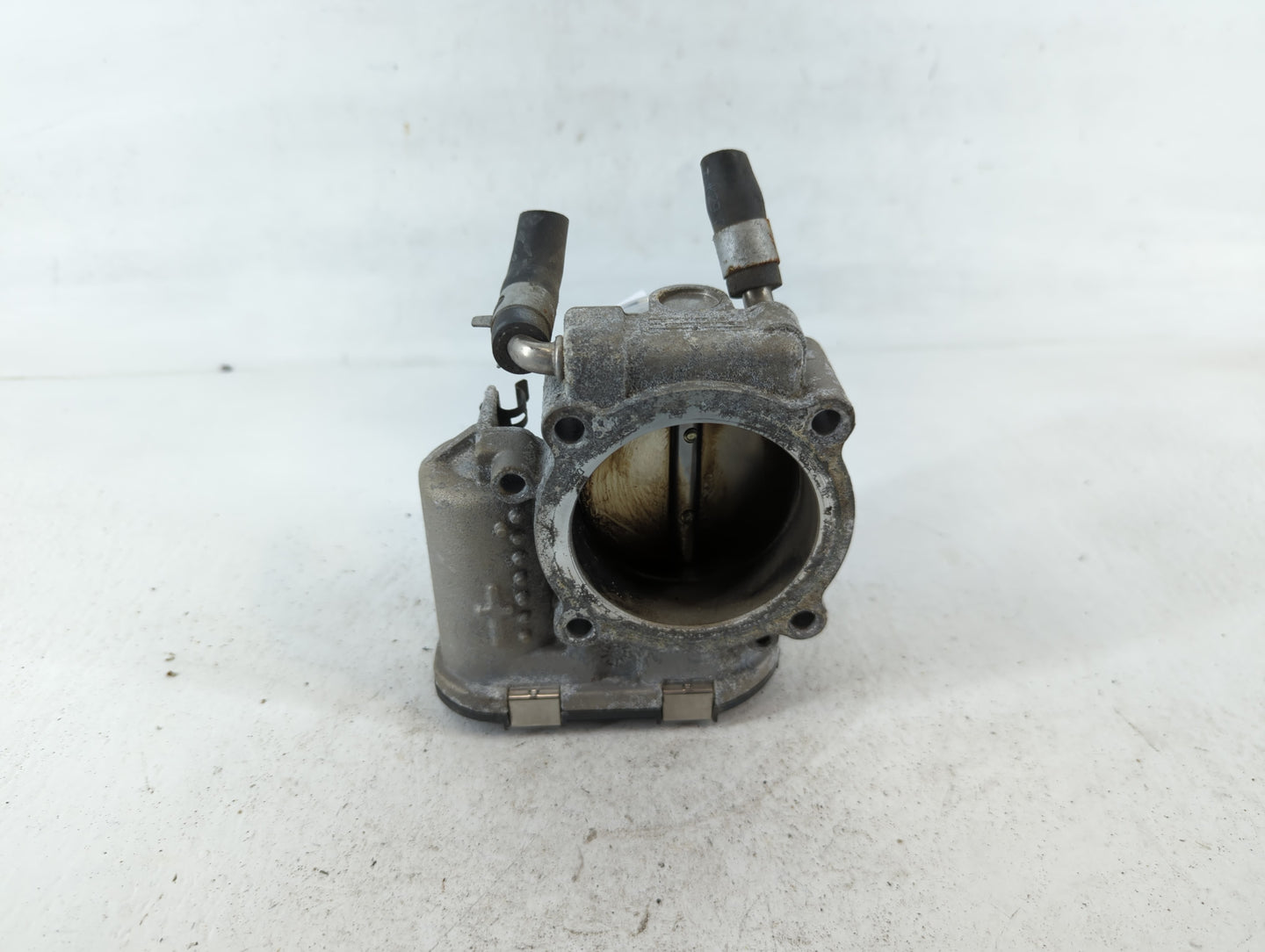 2017-2021 Kia Sportage Throttle Body P/N:35100-2G600 Fits Fits 2015 2016 2017 2018 2019 2020 2021 OEM Used Auto Parts - Oemu