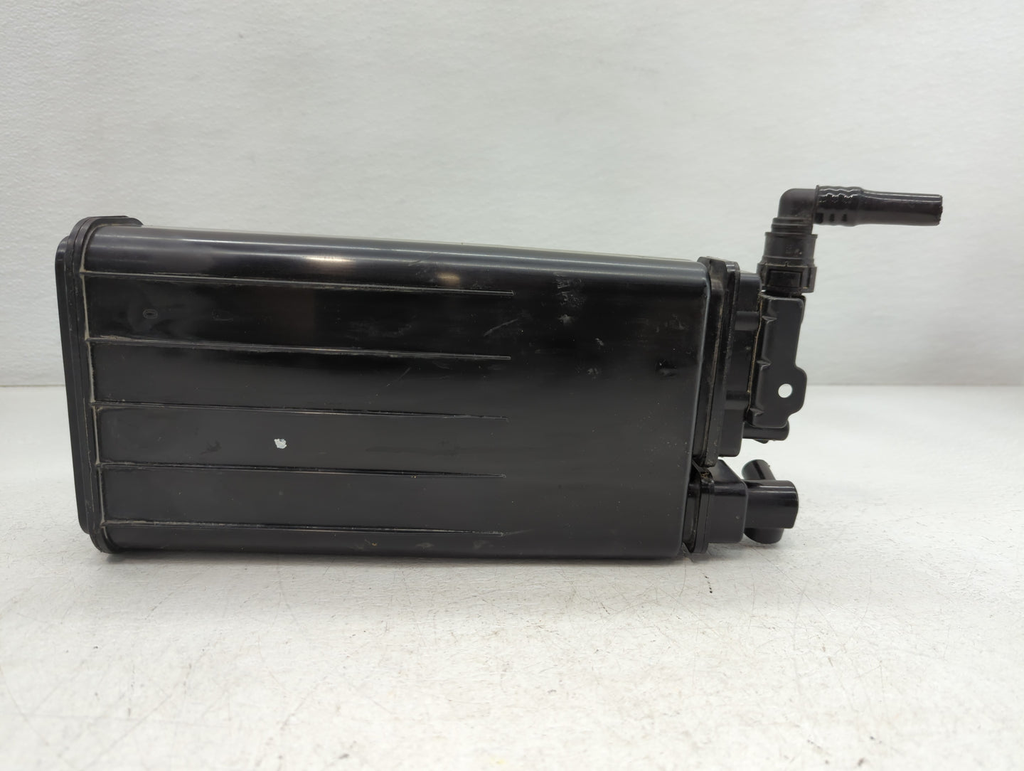 2020 Kia Sportage Fuel Vapor Charcoal Canister - Oemusedautoparts1.com