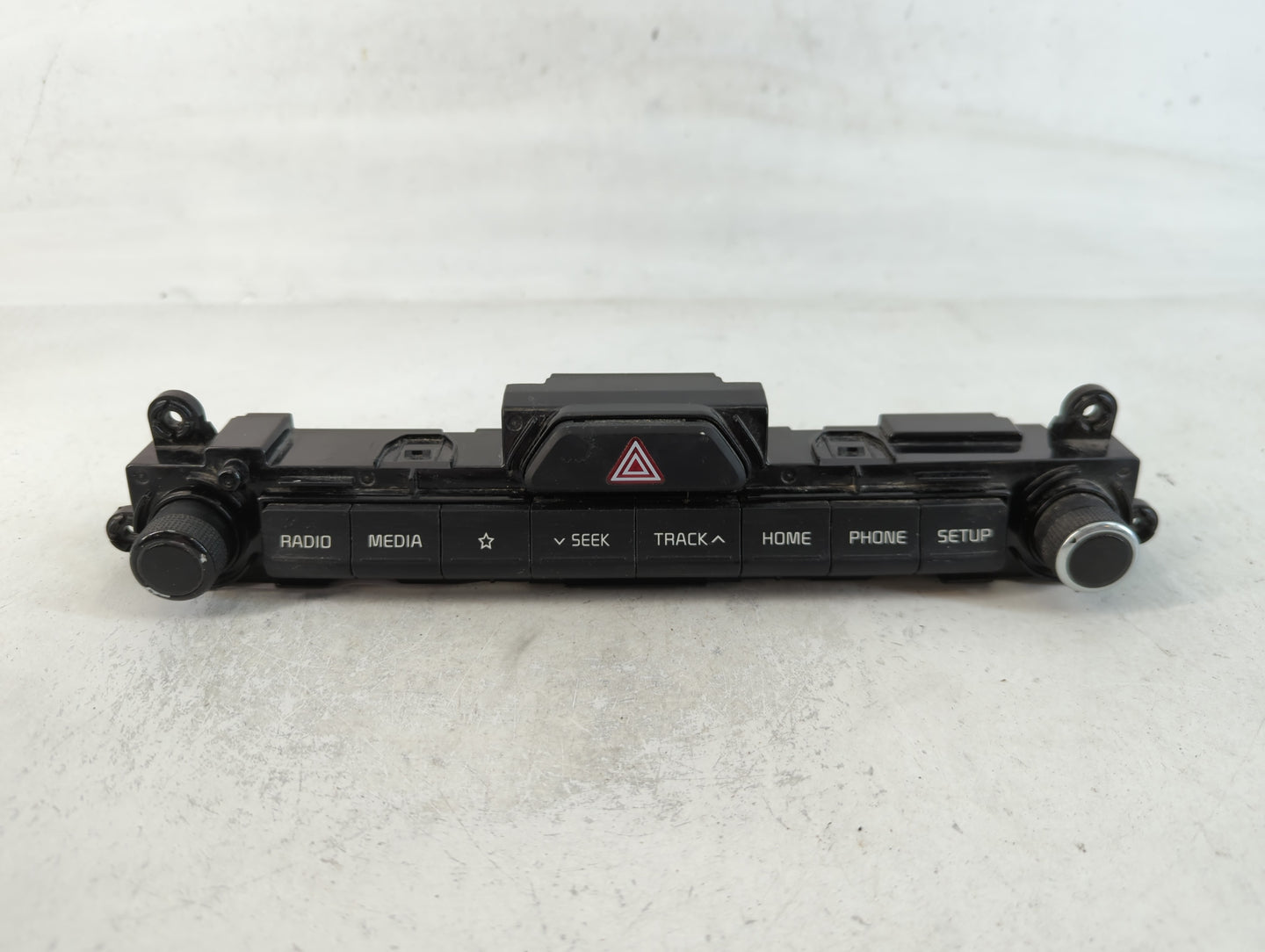 2018-2021 Kia Sportage Radio AM FM Cd Player Receiver Replacement P/N:D9965 68020 PP-GF20 Fits Fits 2018 2019 2020 2021 OEM 